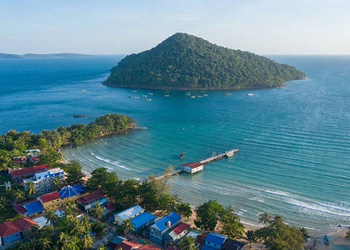 ភូមិ២៣ កោះរ៉ុងស​ន្លឹម​ (Village 23 Koh Rong Sanloem)