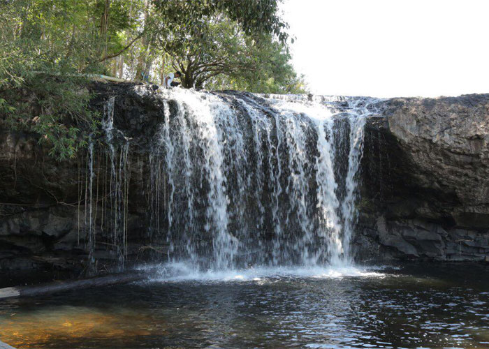 សហគមន៍​អេកូ​ទេសចរណ៍​ឃុំ​ជីផាត ( Chi Phat Community-Based Ecotourism )