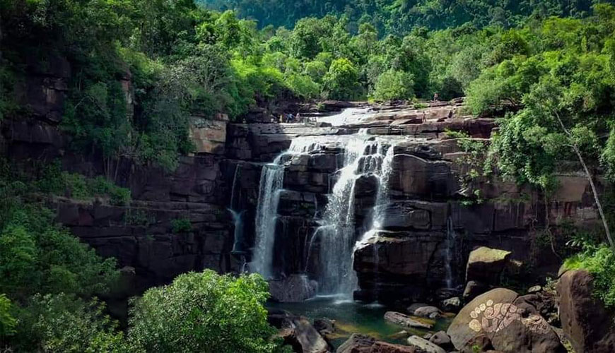 ទឹកធ្លាក់ ស្ទឹងពង្រូល ( Stueng Pongroul Waterfall )