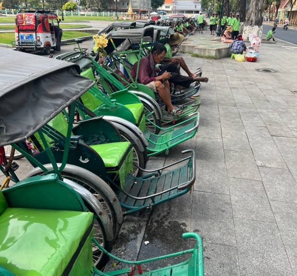 One Transfer (Option 2) - Phnom Penh - Cyclo Conservation & Careers Association (CCCA)