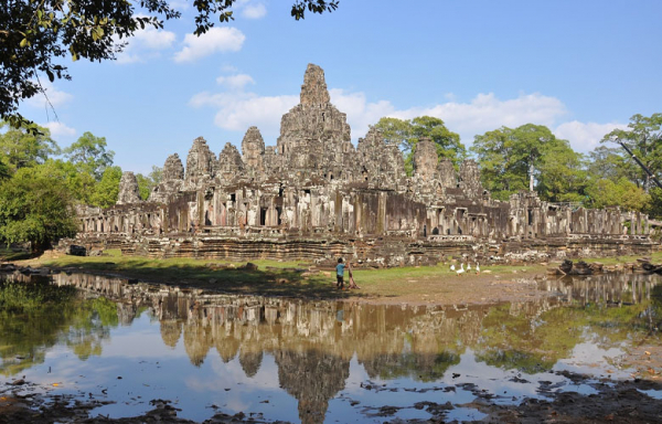 Trekking to Explore Angkor Temple Full Day - Siem Reap - Travel To Inspire