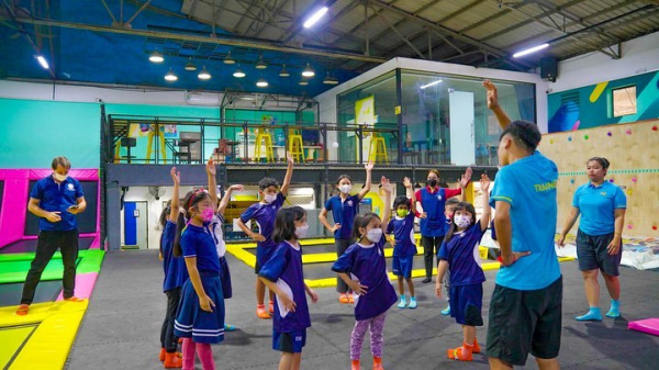 Little Flyer Weekdays (full day pass) - Phnom Penh - Fly Phnom Penh