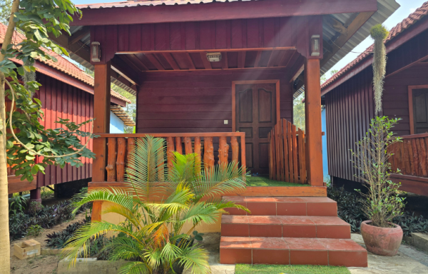 Mak Ah Phlous  Home Stay