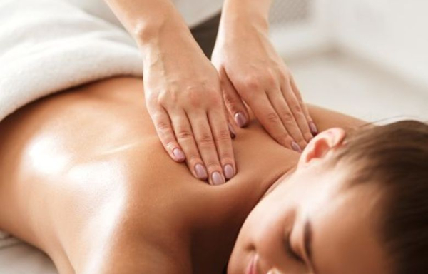 ​Aromatherapy massage -Kompot-Malis Spa Kompot