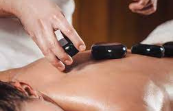 Oil Massage and Hot Stone -Kampot- Maharaja Massage & Spa