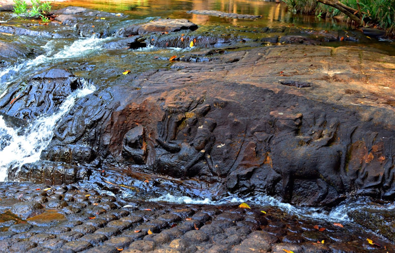 ក្បាលស្ពាន(Kbal Spean)