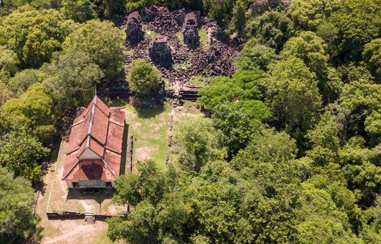 ប្រាសាទចៅស្រីវិបុល (The Chao Srey Vibol Temple)