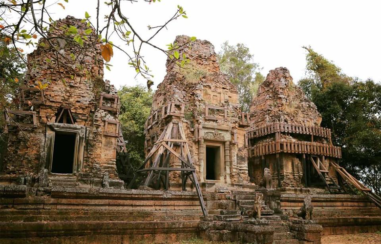 ប្រាសាទបាតជុំ (Bat Chum temple)