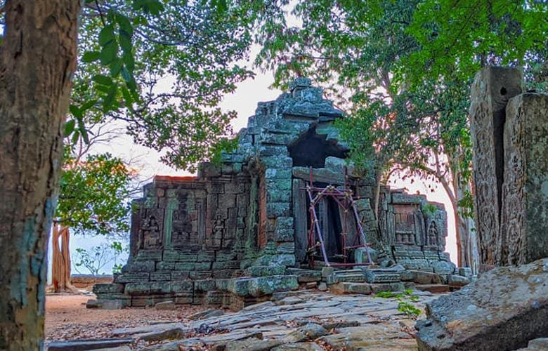 ប្រាសាទជ្រុង (Prasat Chrung)