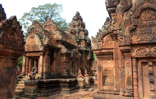 Bonteay Srey Temple Kbal Spean in  Siem Reap 08:00 am to 16:00 - Siem Reap - Tuk Tuk Tour Siem Reap