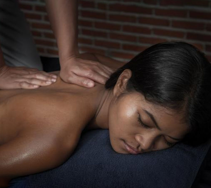 Head Shoulder Massage