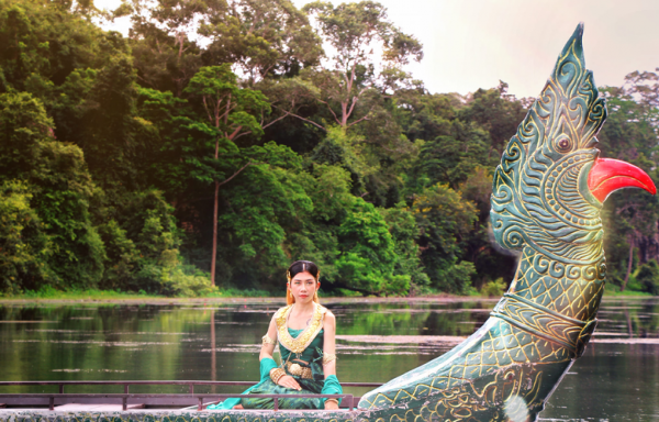 Sunset Cocktail On Boat - Siem Reap - Kongkear Angkor