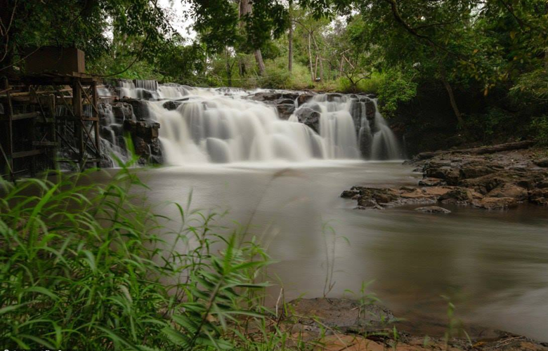 ទឹកធ្លាក់រម្យនា