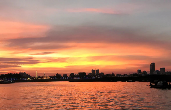 Phnom Penh Excursion 2D1N Tour - Phnom Penh - Bayon Adventures Travel