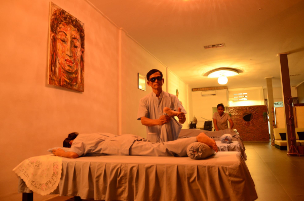 Oil Massage - Siem Reap- Seeing Hands 4 Massage By Blind