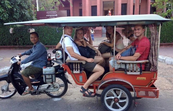 Full-Day Phnom Penh City & Silk Island with a local Tuk Tuk Tours - Phnom Penh - Royal Phnom Penh Tour