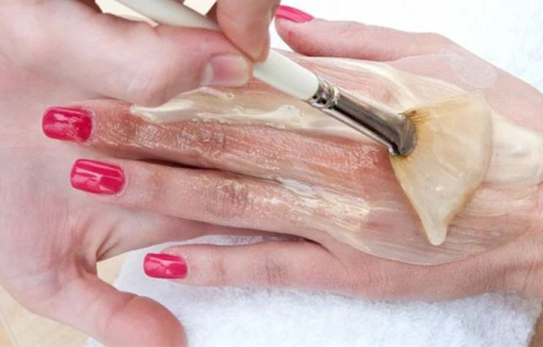 Paraffin Spa Manicure - Phnom Penh - Aroha Spa Massage