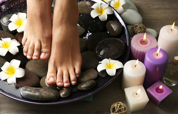 Paraffin Spa Pedicure - Phnom Penh - Aroha Spa Massage