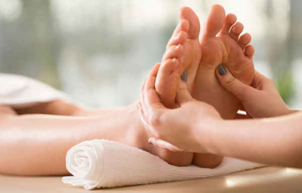 Foot Reflexology - Phnom Penh - Aroha Spa Massage