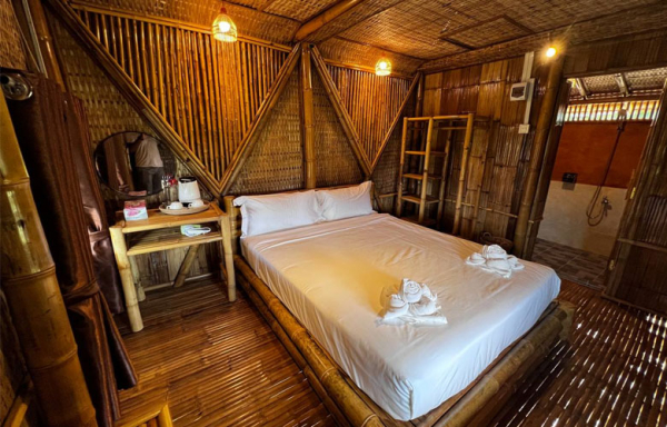 Hanchey Bamboo Resort