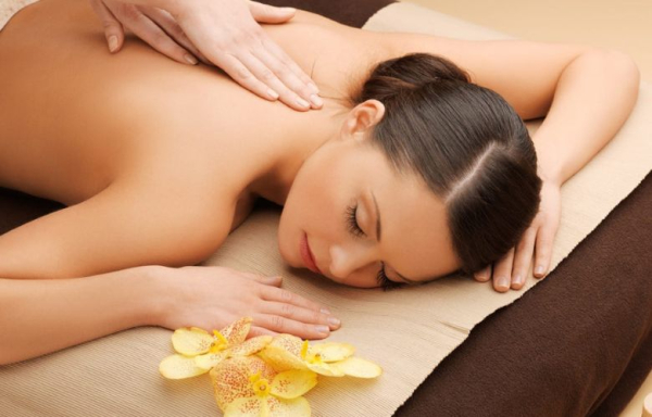 Neck, Back, Shoulder, Head, Hand massage with oil  -Kampot-Extra Massage spa