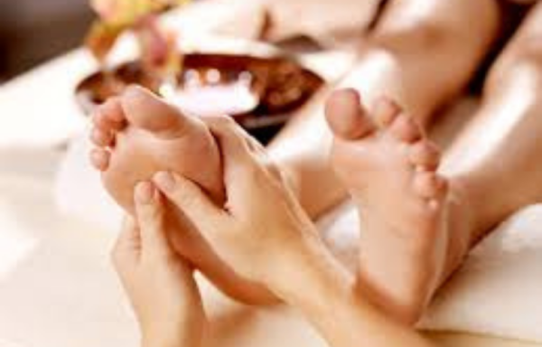 Reflexology Foot Massage-Kampot- Maharaja Massage & Spa