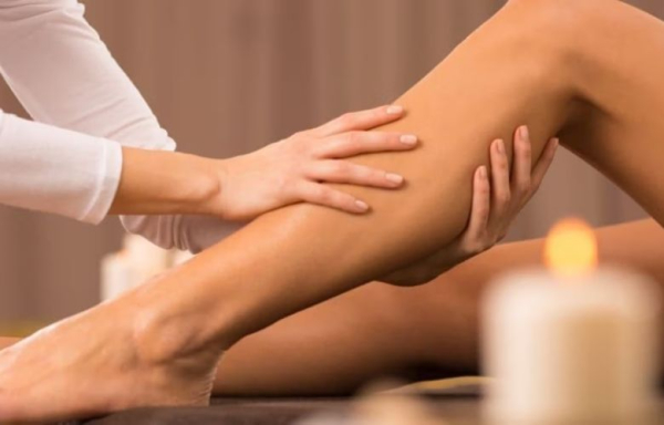 Message and Spa in Siem Reap Full Leg Therapy - Siem Reap -Khmer Wellness SPA