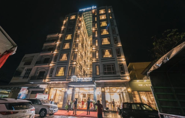 Twin Hotel Kampot